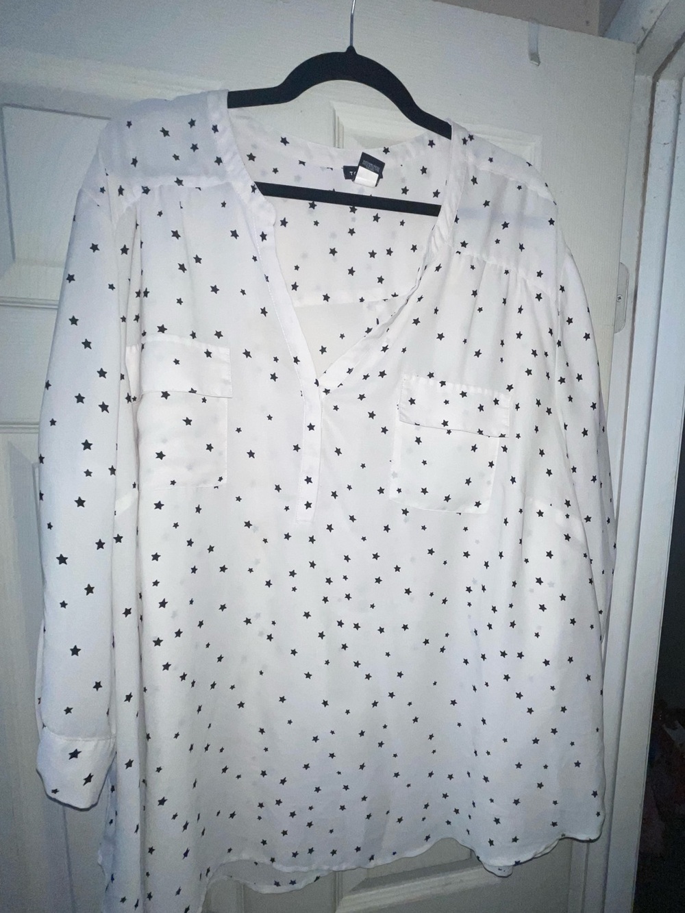 torrid White Blouse with Black Star Print